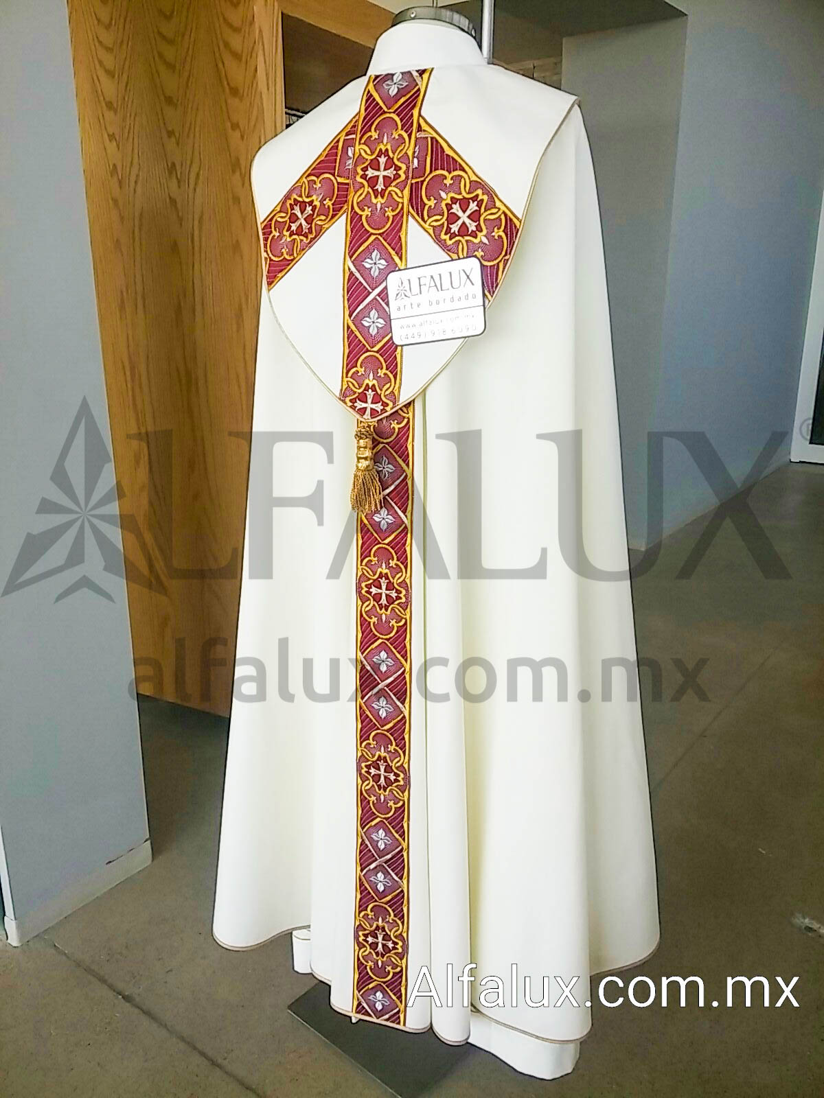 02 ROYAL Capa Blanco RojoQuem 343